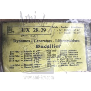 Paire de charbons de dynamo Ducellier UX 28-29 4cv