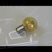 Ampoule de phare jaune 6 volts à baïonnette, 40/45W